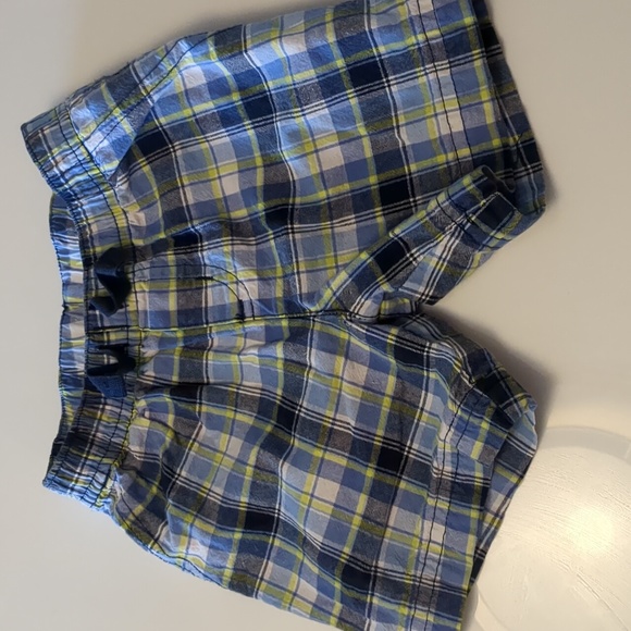 PAIR Toddler Plaid Shorts - 2T - Picture 3 of 5